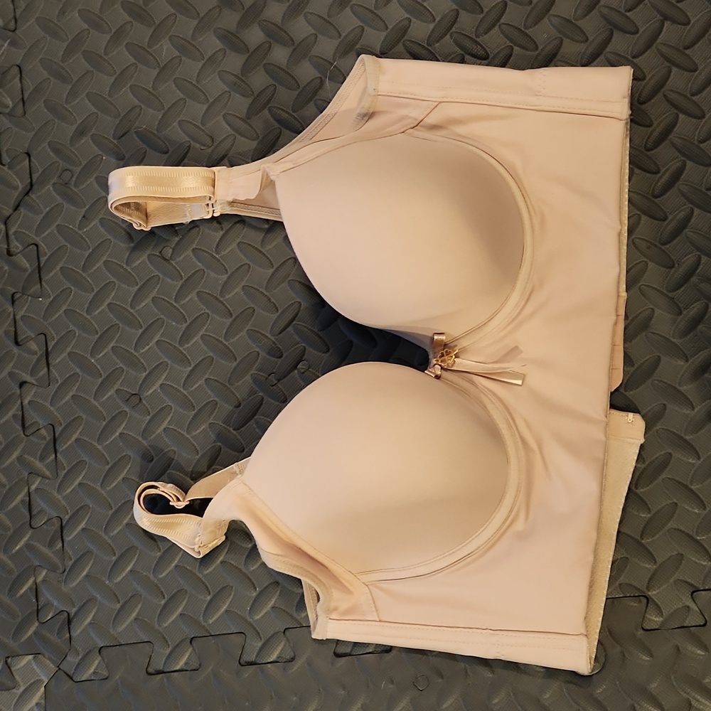 Firm Control Bra - Picture 3 of 5